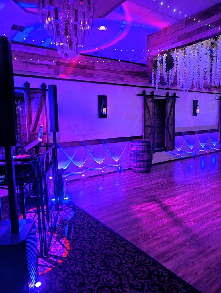ortheast Ohio DJ Services - Upscale Wedding Setup