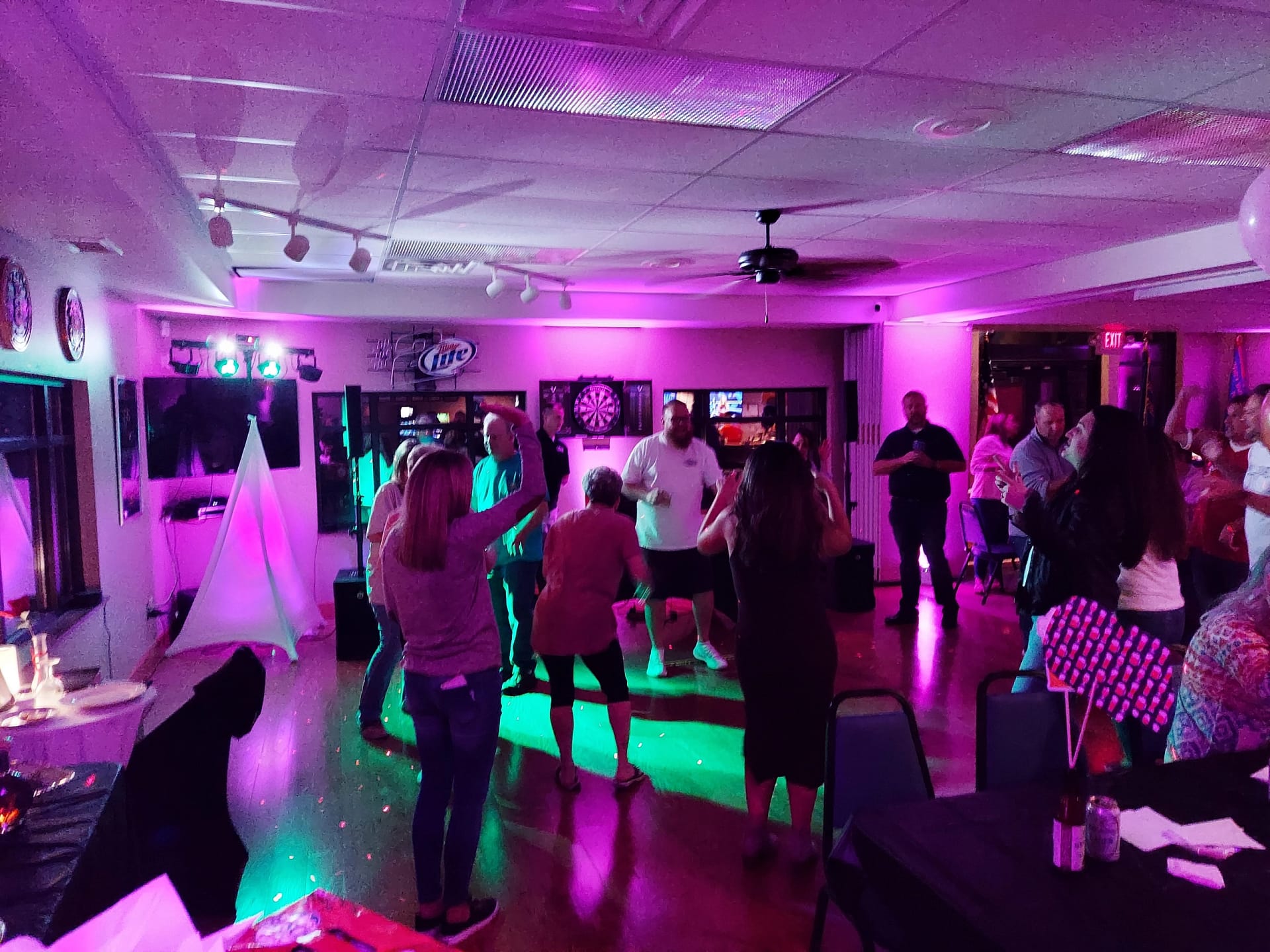 Packed dance floor at Cleveland area birthday party